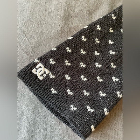 DC Black and White Snowflake Polka Dot Winter Christmas Sweater - Picture 3 of 3